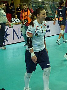 Photo of Nicole Davis