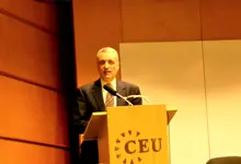 Photo of Peter Ackerman