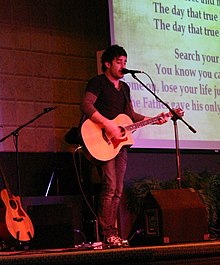 Photo of Phil Wickham