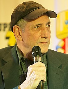 Photo of Stephen Russell