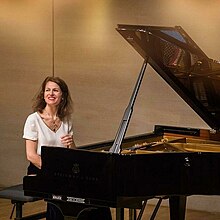 Photo of Vanessa Wagner