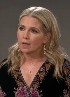 Photo of Jennifer Horton