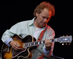 Photo of Lee Ritenour