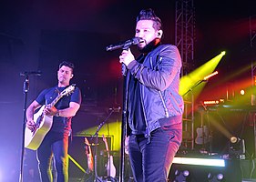 Photo of Dan + Shay