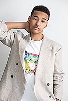 Photo of Aaron Davis