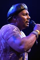 Photo of Aaron Neville
