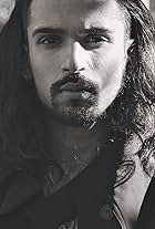 Photo of Aaron Thiara