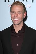 Photo of Adam Pascal