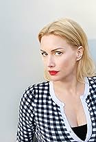 Photo of Alice Evans