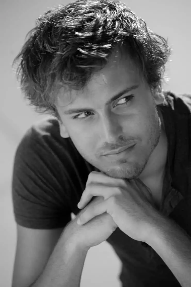 Photo of Andrès Gil