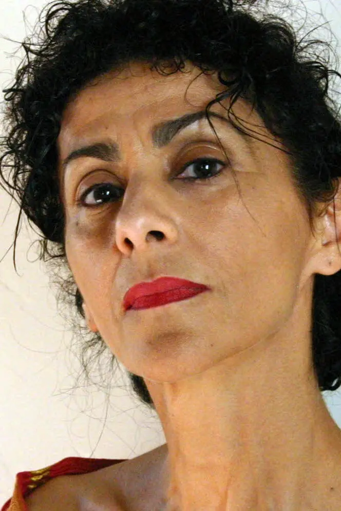 Photo of Angélique Ionatos