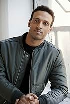 Photo of Ari'el Stachel