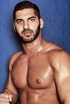 Photo of Ariya Daivari