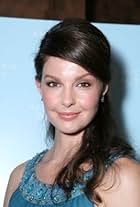 Photo of Ashley Judd