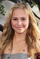 Photo of Ashley Taylor
