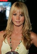 Photo of Cameron Richardson