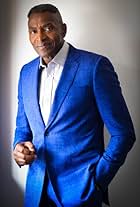Photo of Carl Lumbly