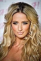 Photo of Chantelle Houghton