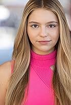 Photo of Chloe Schultz