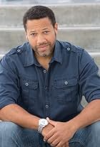 Photo of Chuma Hunter-Gault