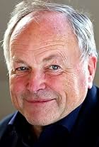 Photo of Clive Anderson
