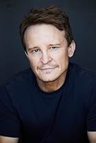 Photo of Damon Herriman