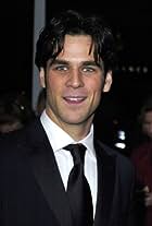 Photo of Eddie Cahill