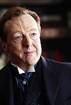 Photo of Edward Hibbert