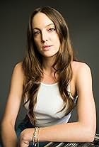 Photo of Eleanor Lakin