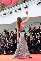 Photo of Elisa Sednaoui