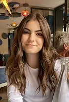 Photo of Elizabeth Baranes