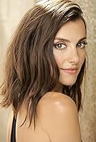 Photo of Emma Lahana