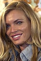 Photo of Esther Canadas