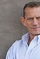 Photo of Ezra Buzzington