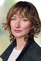 Photo of Hannah Bourne