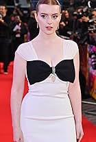 Photo of Hannah Onslow