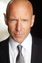 Photo of Hugh Dillon