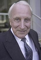 Photo of Ian Richardson