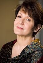 Photo of Ivonne Coll