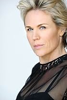 Photo of Jennifer Sommerfield