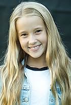 Photo of Jolie Sainsbury