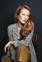 Photo of Jonelle Gunderson