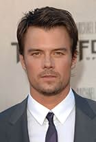 Photo of Josh Duhamel