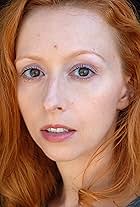 Photo of Julia Carpenter