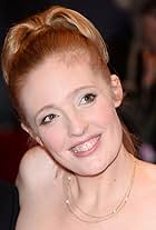 Photo of Julia Magnet