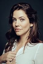 Photo of Julie Gonzalo