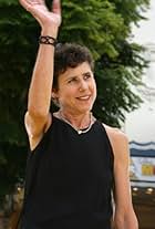 Photo of Julie Kavner