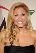 Photo of Julie Roberts