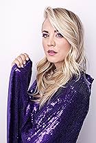 Photo of Kaley Cuoco