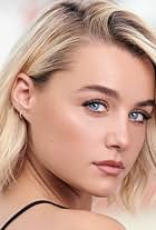 Photo of Keely Cawley